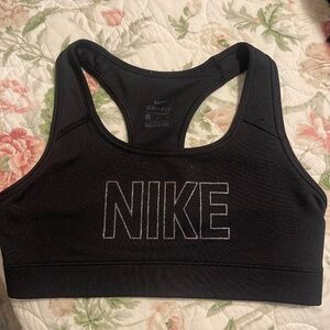 EUC NIKE Black Sports-bra Small /Medium